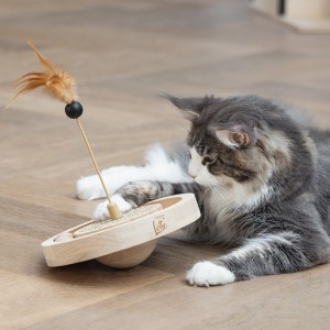 Jouet Bois Winni Designed by Lotte pour Chat | Sisal Plume & Balles | H 30 cm