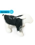 Manteau noir souple imperméable pour chien avec manches 2 pattes